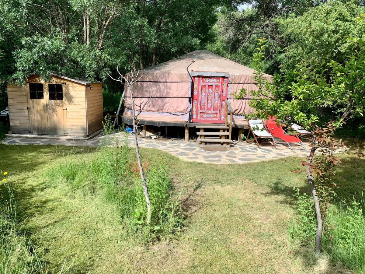 La Yurta De Gaia Villa San Lorenzo de El Escorial Bagian luar foto