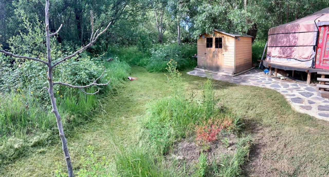 La Yurta De Gaia Villa San Lorenzo de El Escorial Bagian luar foto